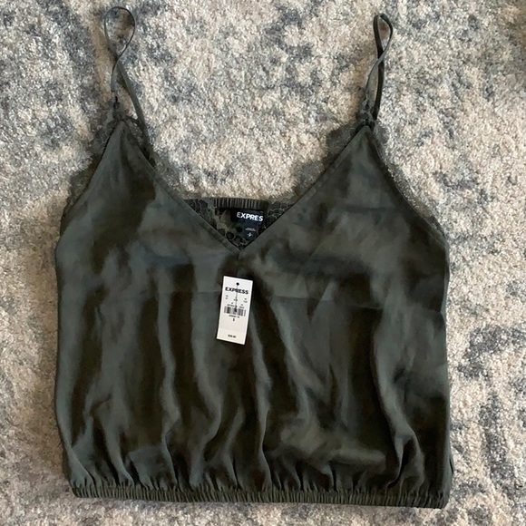 Lace Banded Bottom Cropped Cami - Picture 1 of 2